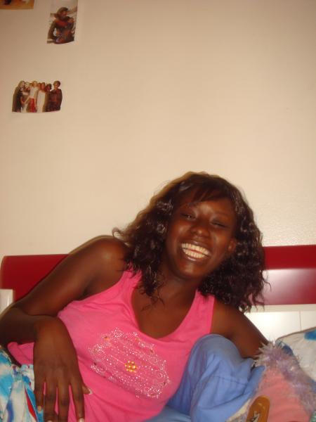  Ndeye sene